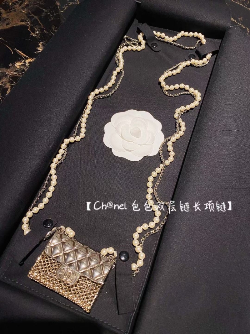 Chanel Necklaces